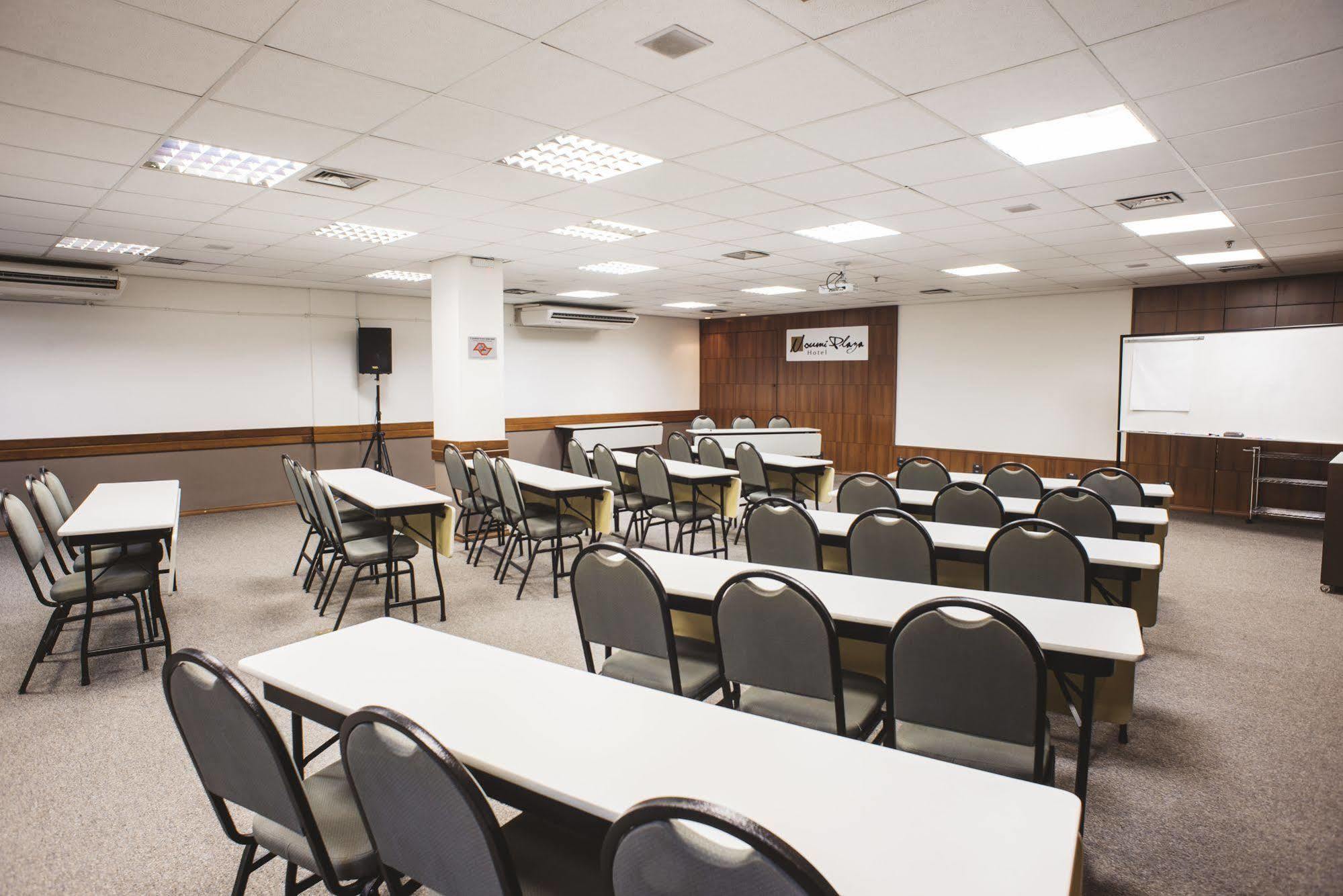 Hotel Golden Park Campinas Cambui By Nacional Inn Extérieur photo