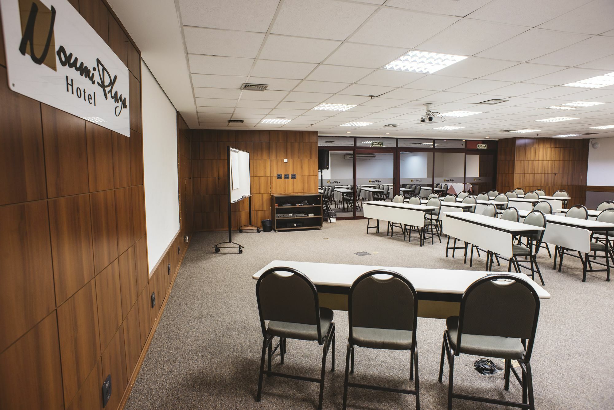 Hotel Golden Park Campinas Cambui By Nacional Inn Extérieur photo